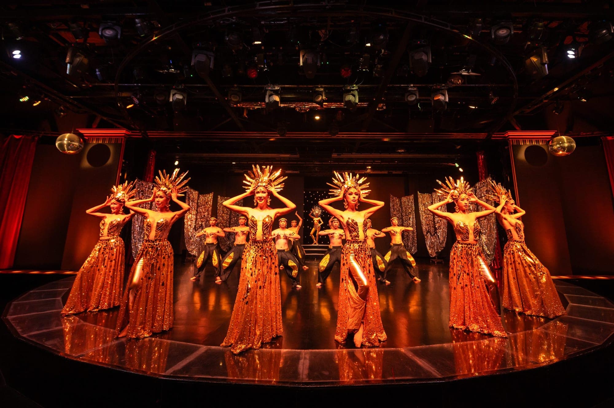 Traditional Thai classical dance at Calypso Cabaret Bangkok Thailand