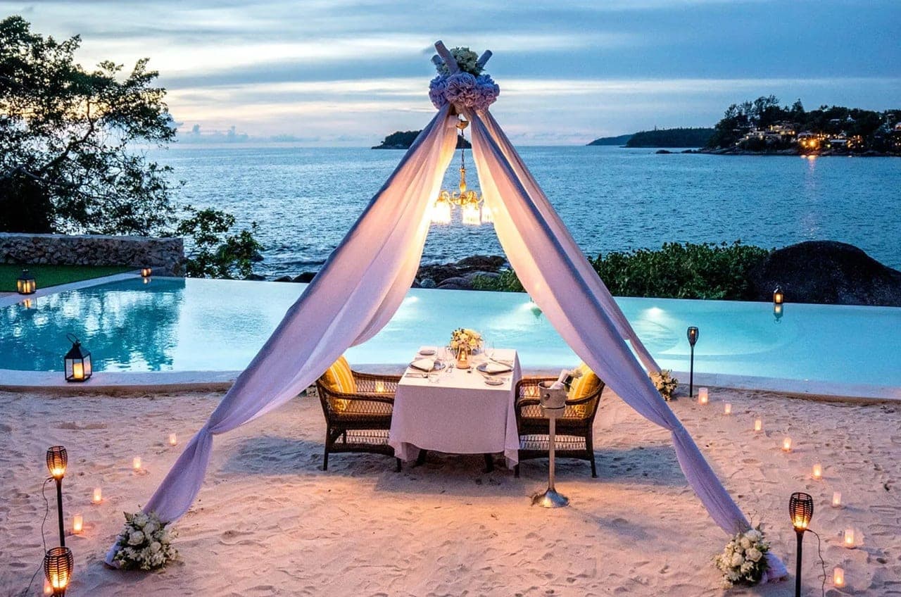 Couple & Honeymoon