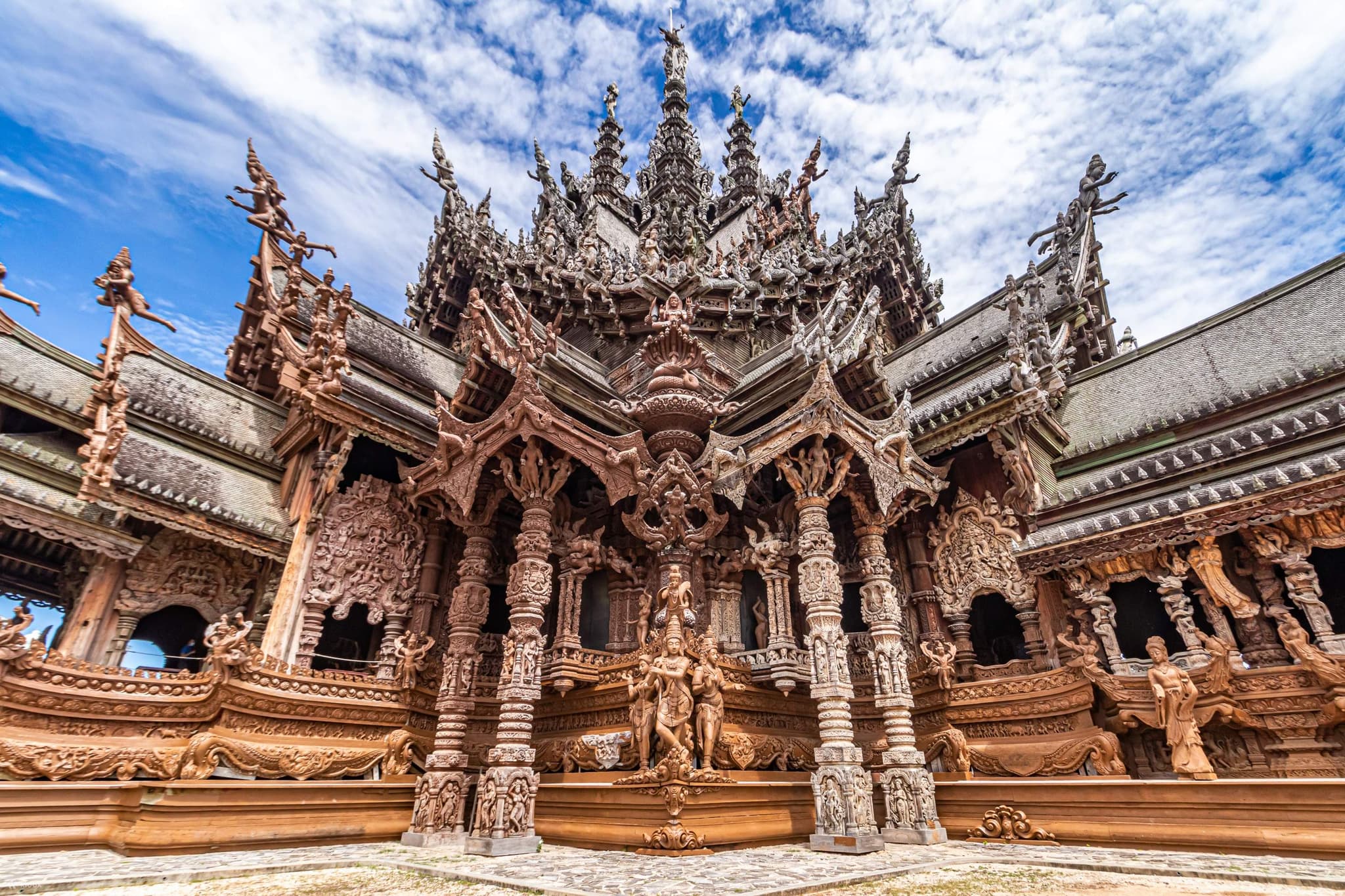 Sanctuary of Truth Pattaya — the 105-metre hand-carved all-wooden temple at sunset in Naklua