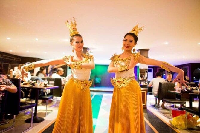 Free-flow Singha and Chang draught beer buffet on the White Orchid River Cruise Bangkok