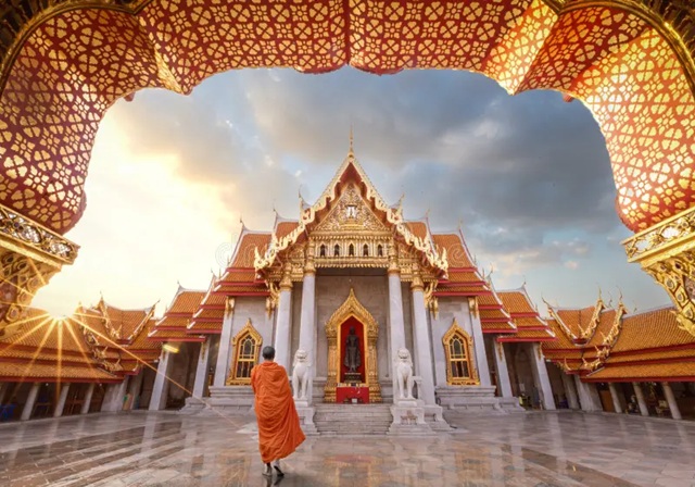 Bangkok temples Day 5 Marble Temple Wat Benchamabophit Golden Buddha tour