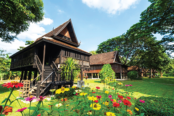 Ancient City Muang Boran Northern Thailand zone Lanna teakwood house replica cultural heritage
