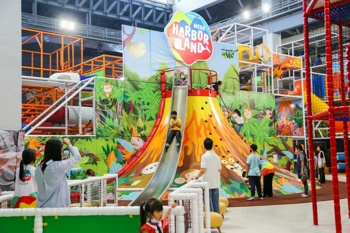 Mega HarborLand Seacon Bangkae indoor playground children slides ball pools Jungle Safari Bangkok Thailand